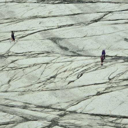  A wonderfully broad sedimentary plateau, viewed from above.